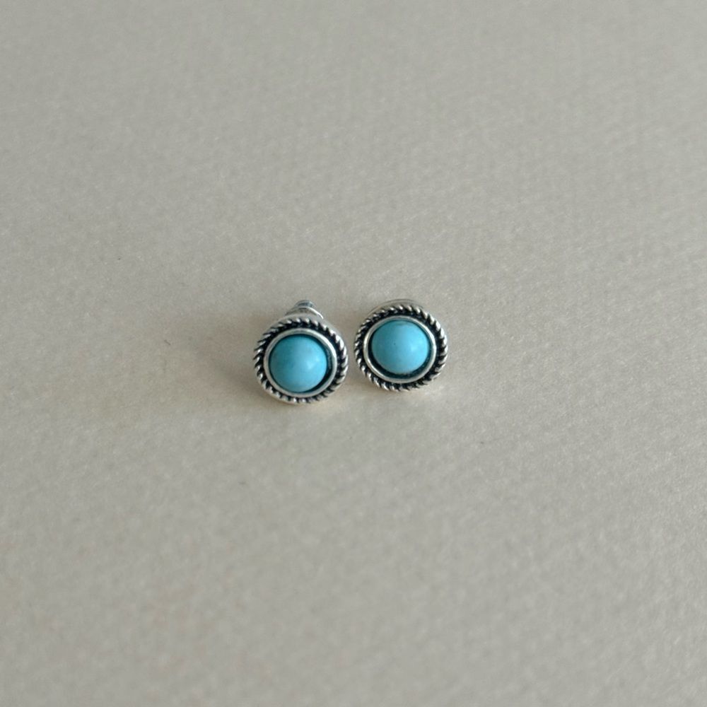 Turquoise Stud Earrings N1749